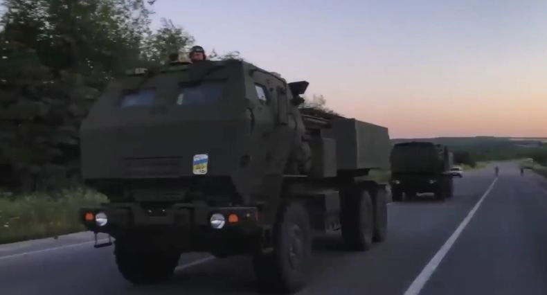 title  Puluhan Tentaranya Tewas, Rusia Ngamuk Hancurkan Peluncur Roket HIMARS Ukraina   Puluhan Tentaranya Tewas, Rusia Ngamuk Hancurkan Peluncur Roket HIMARS Ukraina