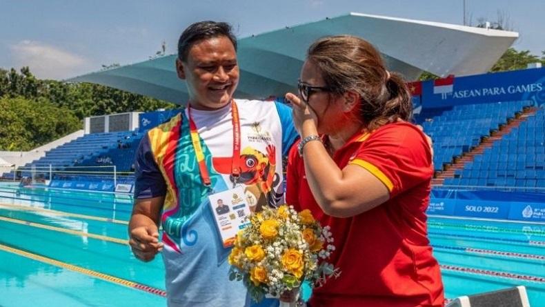 Anak Senny Marbun Mendadak Dilamar Kekasih di Arena ASEAN Para Games 2022