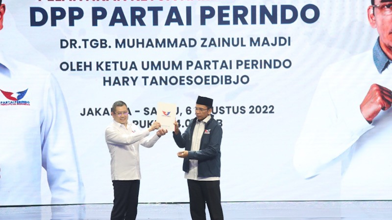 HT Lantik TGB Muhammad Zainul Majdi Menjadi Ketua Harian Nasional DPP Partai Perindo. - Bagian 1