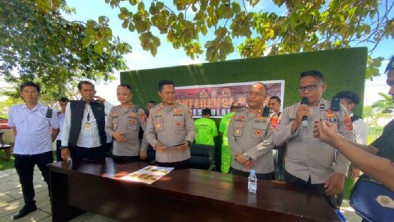 title Kasus Tambang Ilegal Gunung Botak, Polres Buru Tangkap 3 Pelaku Utama dan Pemodal Kasus Tambang Ilegal Gunung Botak, Polres Buru Tangkap 3 Pelaku Utama dan Pemodal