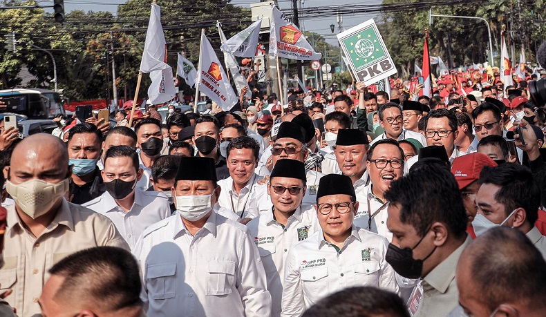 Ribuan Kader dan Simpatisan Antar Prabowo Daftarkan Gerindra ke KPU