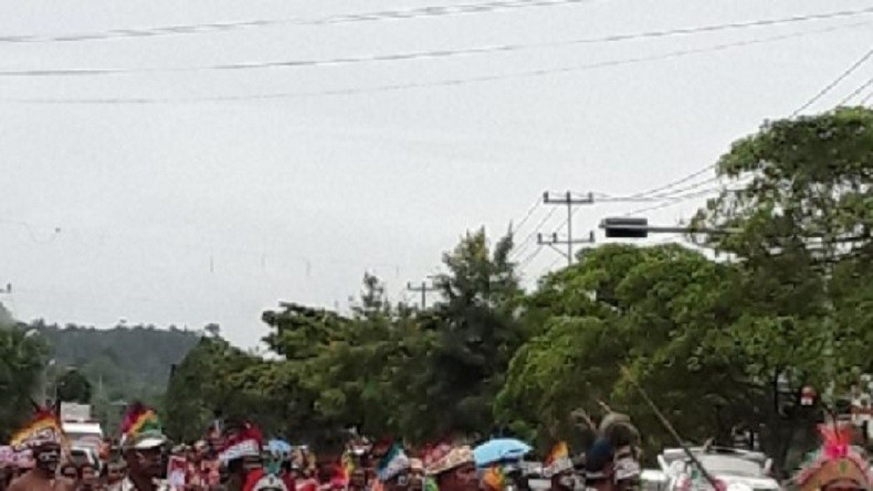 Meriah, 6.400 Orang di Biak Papua Tabuh Tifa Tari Wor