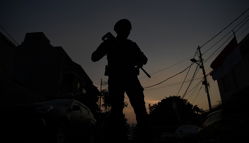 Foto-Foto Rumah Irjen Ferdy Sambo Digeledah dan Dijaga Brimob - Bagian 3