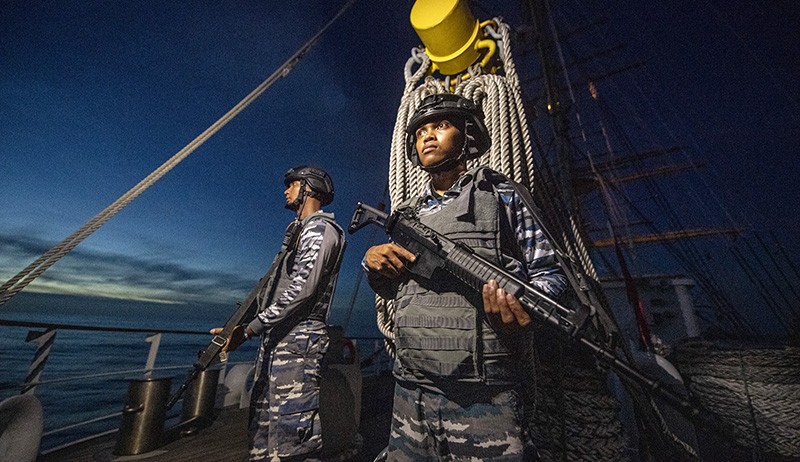 Kesigapan Prajurit KRI Bima Suci Melewati Kawasan Berbahaya di Filipina, Sniper Siaga - Bagian 3