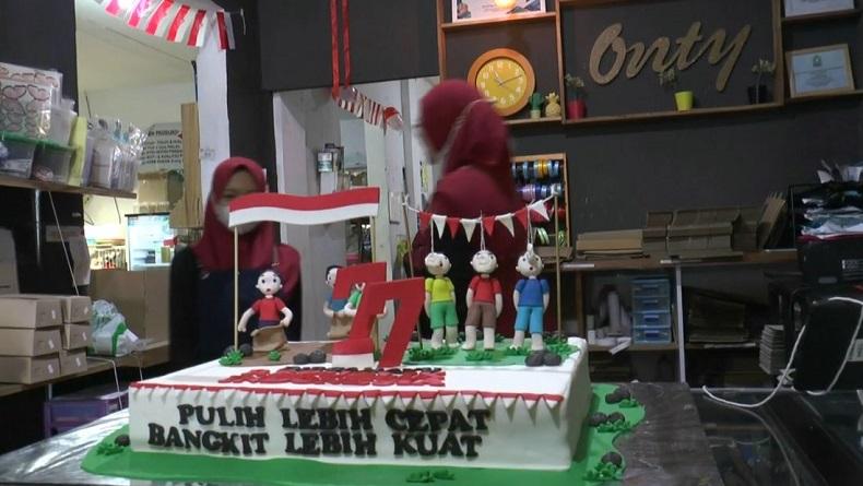 Pembuat Roti Bertema Kemerdekaan Kebanjiran Order saat Momen HUT RI