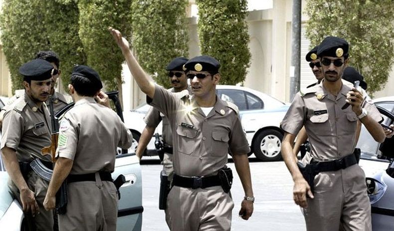 Bom Bunuh Diri di Jeddah Arab Saudi, Pelaku Tewas 3 Polisi Luka Bom Bunuh Diri di Jeddah Arab Saudi, Pelaku Tewas 3 Polisi Luka
