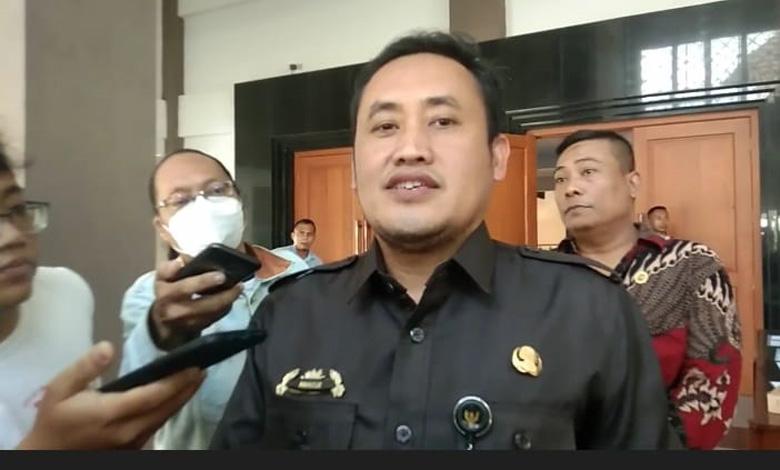 Bupati Pemalang Terjaring OTT KPK, Wabup Mansur Hidayat Kaget