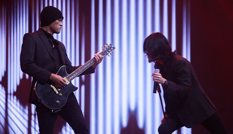 Dewa 19 ft Virzha Buka The Voice Babak Live Round 2 All Stars - Bagian 2