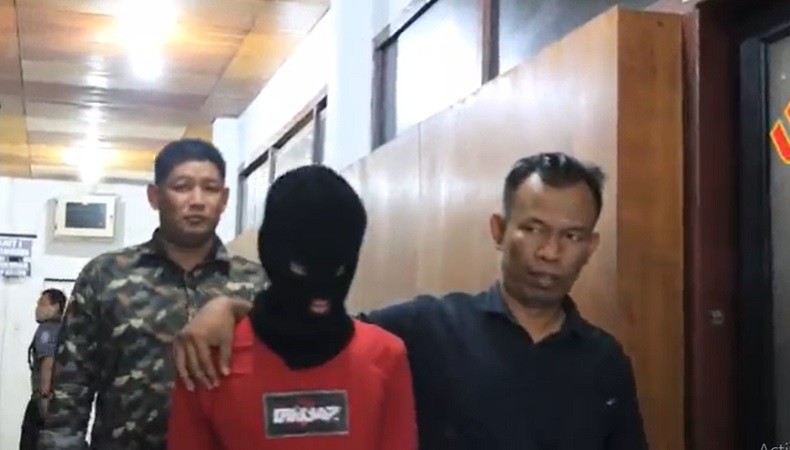 DPO Pembunuhan di Aceh Besar Serahkan Diri ke Polisi Diantar Keluarga