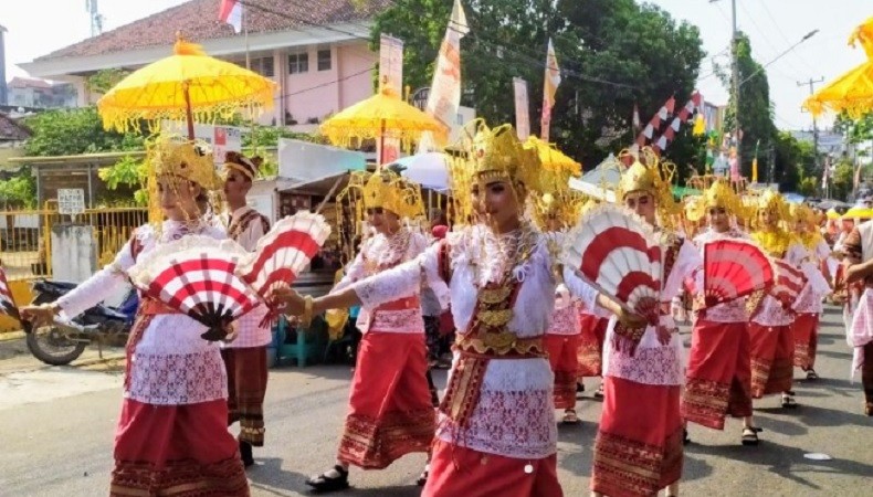 title Tari Melinting Lampung Akan Tampil dalam Perayaan HUT RI di Istana Negara Tari Melinting Lampung Akan Tampil dalam Perayaan HUT RI di Istana Negara