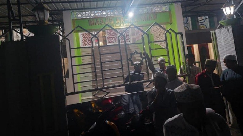 Polisi Tangkap Penganiaya Ustaz di Masjid Ar-Rahman Sorong Selatan