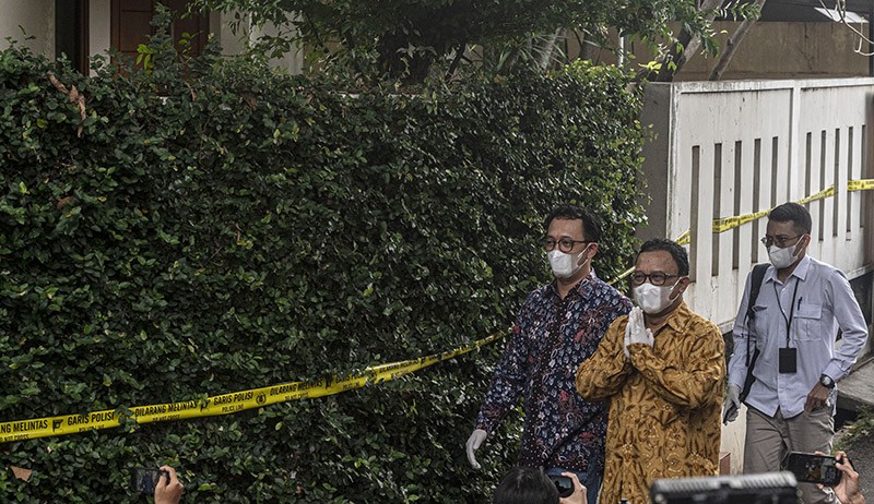 Tertipu Skenario Pembunuhan Brigadir J, Benny Mamoto Datangi Rumah Ferdy Sambo - Bagian 2