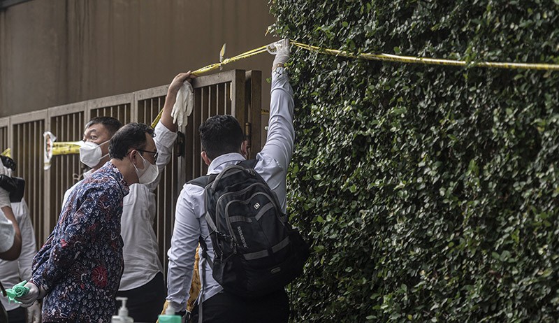 Tertipu Skenario Pembunuhan Brigadir J, Benny Mamoto Datangi Rumah Ferdy Sambo - Bagian 3