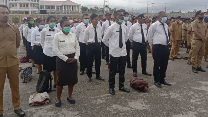 Terima SK, 44 Guru PPPK Resmi Bertugas sebagai Pegawai Pemerintahan di Kabupaten Maybrat