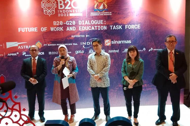 Menaker Ida Fauziyah Sebut Daya Saing Indonesia Berada di Peringkat 37 