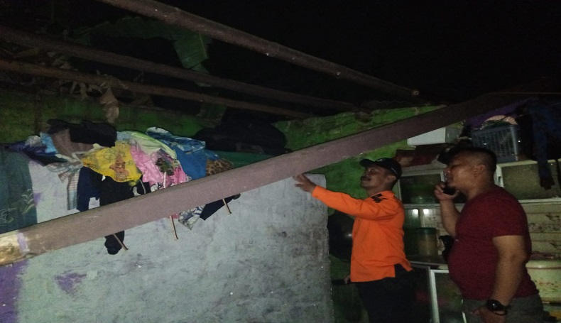 38 Rumah di Batujajar KBB Rusak Dihantam Puting Beliung, Warga Mengungsi