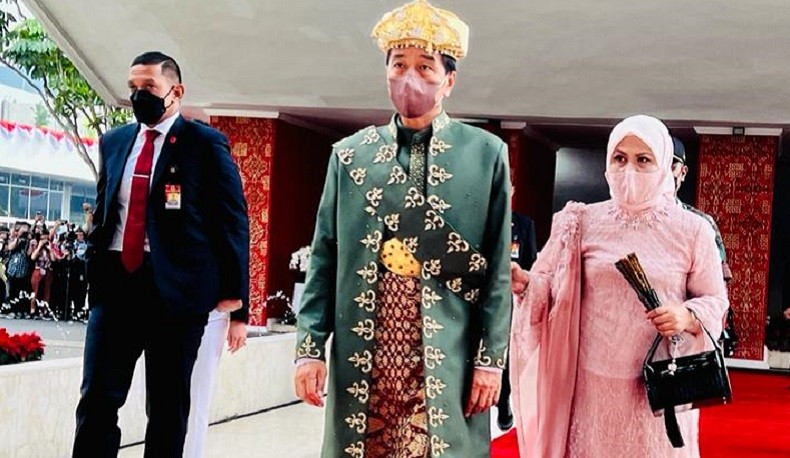 Jokowi Kenakan Pakaian Adat Bangka Belitung, Miliki Filosofi Kesejukan dan Harapan