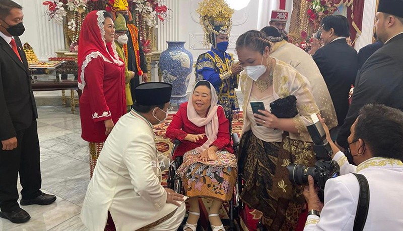 Momen Kehangatan Prabowo dengan Megawati, Try Sutrisno, hingga Sinta Wahid - Bagian 2