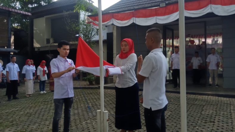 Perindo Sumbar Gelar Upacara Kemerdekaan di Rumah Perindo