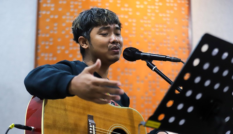 Potret Komika Dodit Mulyanto Jelang Peluncuran Single Terbaru - Bagian 2