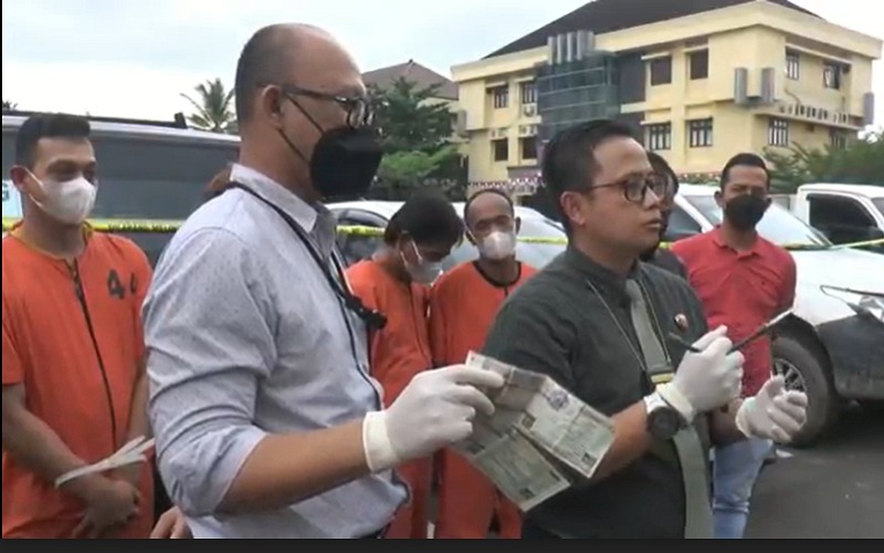 Komplotan Maling Mobil di Palembang Ditembak, Hasil Curian Dijual ke Wilayah Perkebunan 
