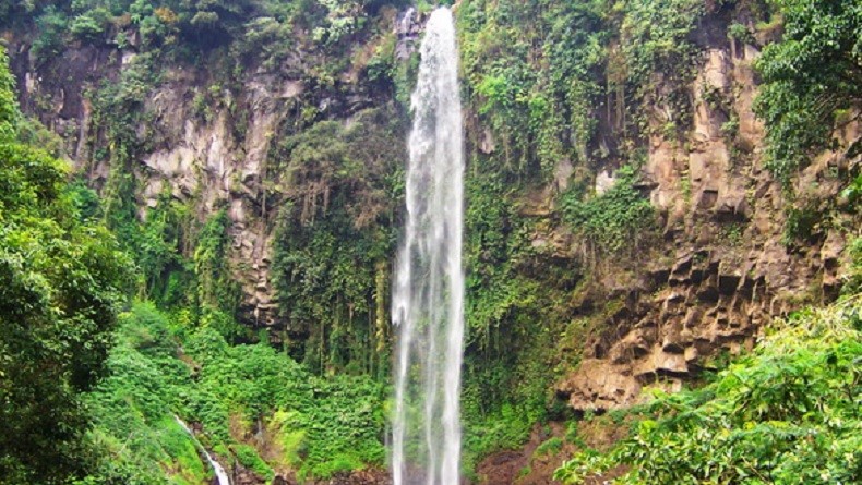 title 11 Tempat Wisata Dingin di Jawa Tengah, Dikelilingi Gunung Cocok untuk Liburan Sekolah 11 Tempat Wisata Dingin di Jawa Tengah, Dikelilingi Gunung Cocok untuk Liburan Sekolah
