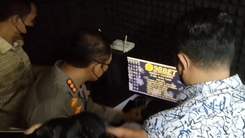 Vila di Kuta Bali Jadi Markas Judi Online Digerebek Polisi, 9 Tersangka Ditangkap