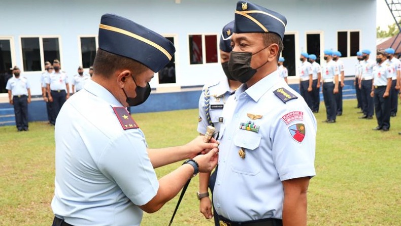 Kolonel Adm Endra Gunawan Jabat Kadispers Lanud Sam Ratulangi