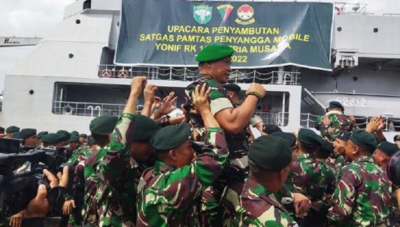 Pulang Tugas dari Papua, 445 Prajurit Yonif Satria Musara Disambut Pangdam Iskandar Muda