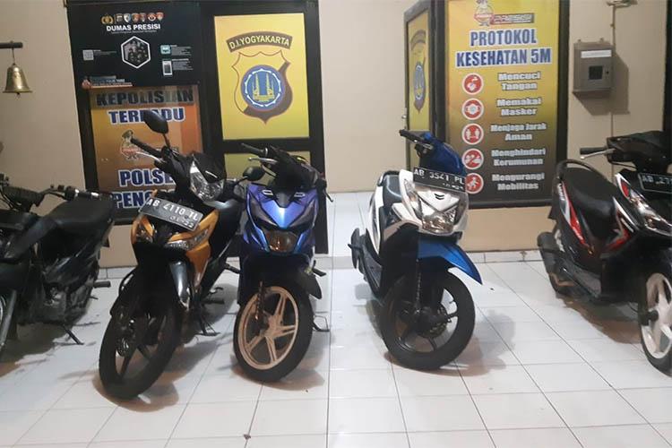 Diduga Akan Tawuran, 8 Remaja Bersenjata Sabuk Berujung Gir Diamankan Polisi