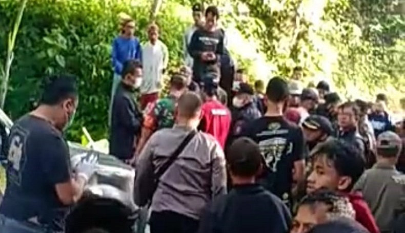 Penemuan Mayat Terbungkus Bed Cover di Cisewu Garut, Polisi Turun Tangan