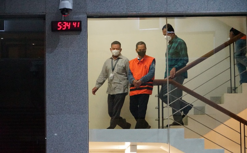 Rektor Unila Tersangka Suap, Akun Instagram Resmi Kampus Diserbu Netizen