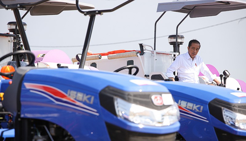 Presiden Jokowi Luncurkan Taksi Alsintan untuk Dorong Teknologi Pertanian - Bagian 2