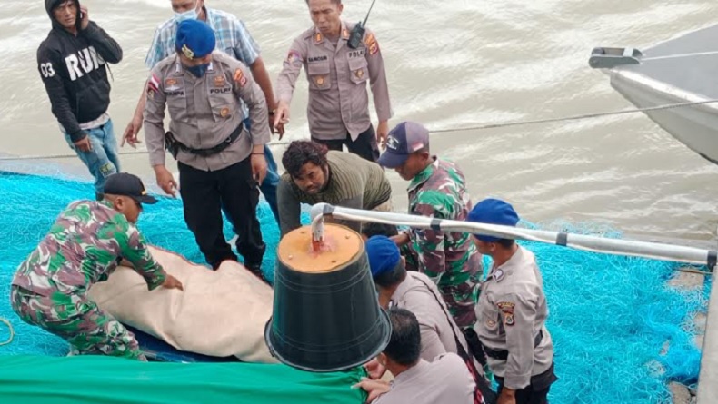 Korban Penembakan Aparat PNG, Jasad Nakhoda Kapal Nelayan RI Dimakamkan di Merauke