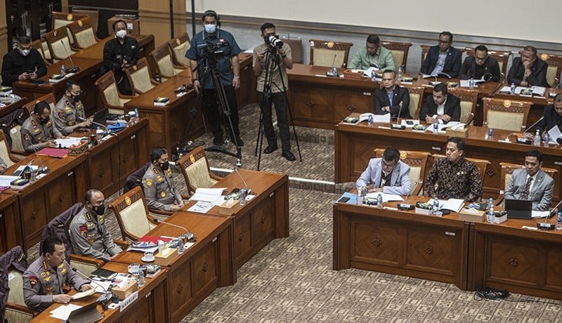 Kapolri Bertemu DPR Bahas Kasus Pembunuhan Brigadir J oleh Ferdy Sambo - Bagian 2