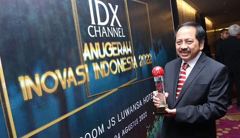 IDX Channel Berikan Penghargaan untuk Smartfren - Bagian 3