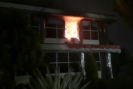 Kebakaran di Polda Sumut Diduga akibat Korsleting Listrik, Polisi: Api Langsung Membesar