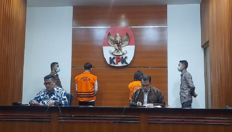 Kasus Suap Pajak, Konsultan PT Jhonlin Baratama Dan Kuasa Bank Panin ...