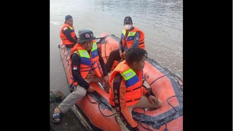 Perahu Motor Tenggelam di Sungai Barito, 1 Orang Selamat Berenang ke Tepian, 3 Hilang