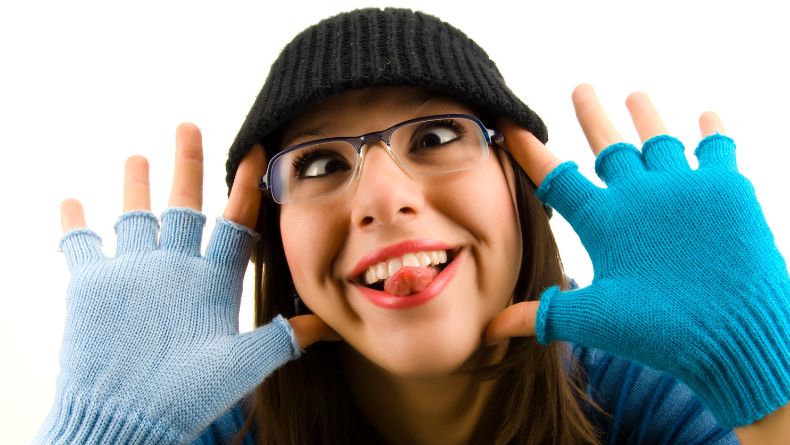 15 Contoh Pantun Jenaka Beserta Pengertian dan Ciri-cirinya