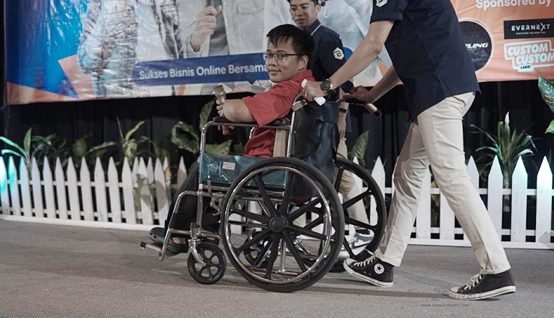 Punya Keterbatasan, Peserta Disabilitas Ini Hasilkan Ratusan Juta dari Baleomol - Bagian 2
