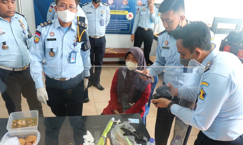 Seperti Bumbu, Sabu-Sabu Ini Diselundupkan ke Lapas Madiun dalam Paket Soto Ayam 