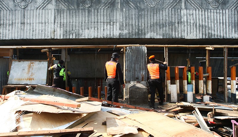 Berdiri Sejak 1976, Lokalisasi dan Sarang Preman Gunung Antang Akhirnya Dibongkar - Bagian 2