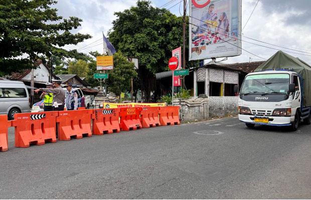 Kurangi Potensi Kecelakaan, Jalan Gambiran Yogyakarta Resmi Jadi Satu Arah 