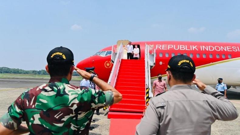 Jokowi Kunjungi Papua Hari Ini, Resmikan Papua Football Academy dan Bagi-Bagi NIB