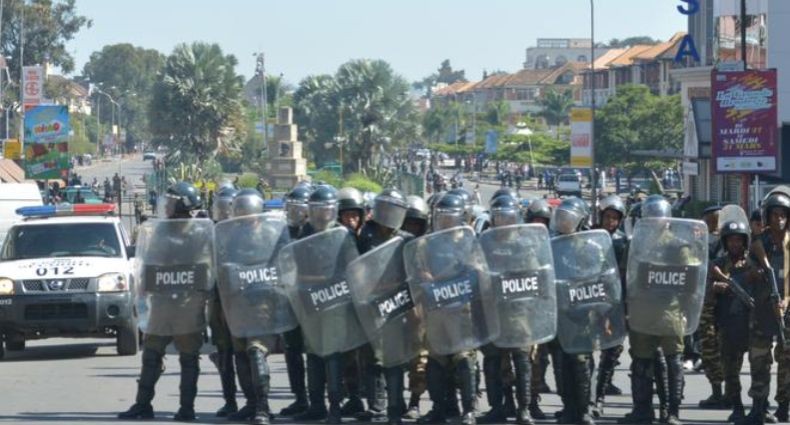 title Mengerikan, 19 Demonstran Tewas Ditembaki Polisi Mengerikan, 19 Demonstran Tewas Ditembaki Polisi