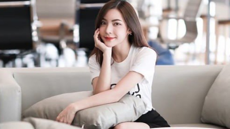 title Bermodal Popularitas, YouTuber Cantik Tipu Ribuan Pengikutnya hingga Rp816,5 Miliar Bermodal Popularitas, YouTuber Cantik Tipu Ribuan Pengikutnya hingga Rp816,5 Miliar
