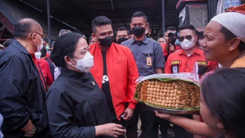 Bobby Nasution Dampingi Puan Maharani, Pantau Harga Bahan Pokok di Pasar Balige