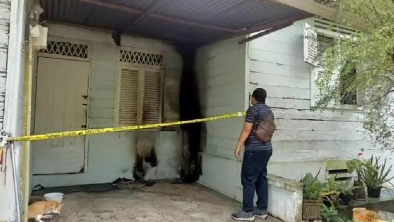 Pria di Pekanbaru Bakar Rumah Ketua RT, Motif Sakit Hati
