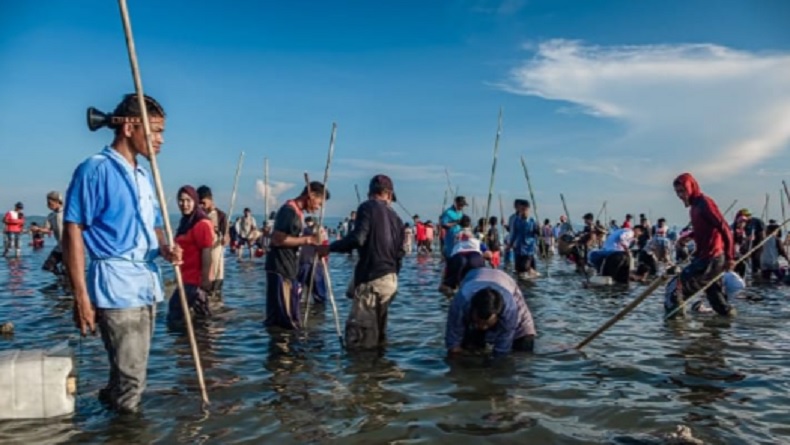 Tradisi Ombo, Cara Leluhur Pertahankan Biota Laut
